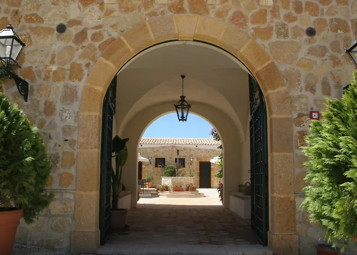 Don Giovanni Hotel