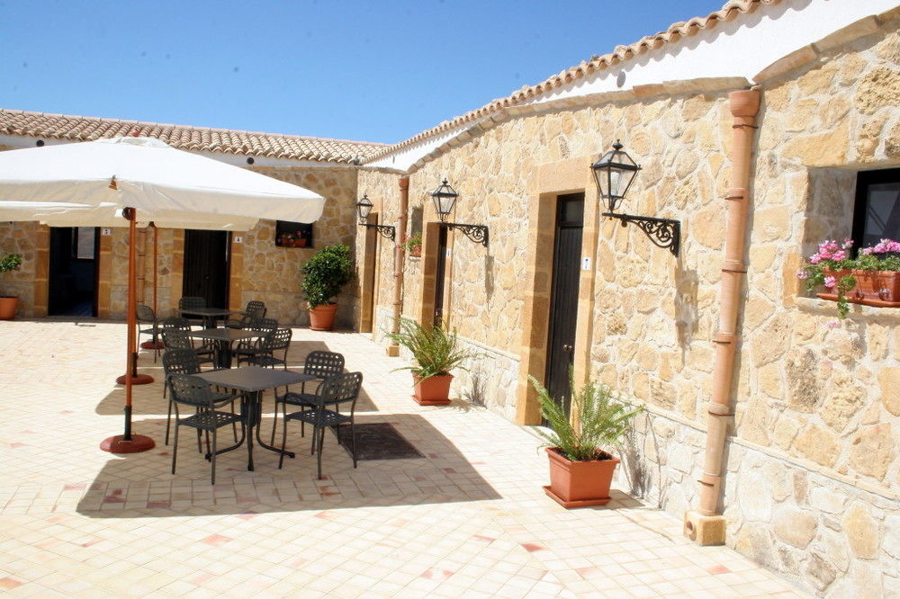 Don Giovanni Hotel