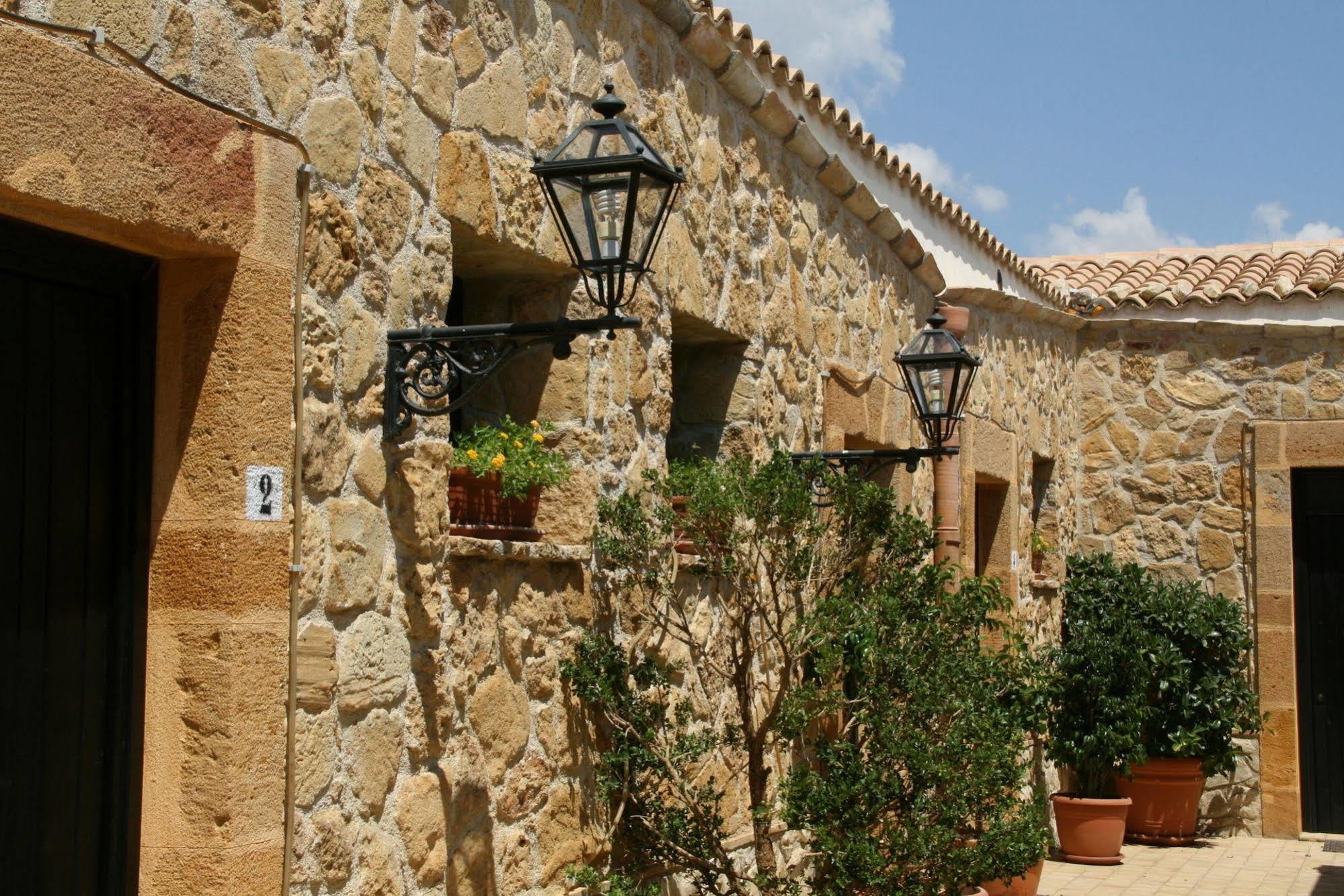 Don Giovanni Hotel 4*